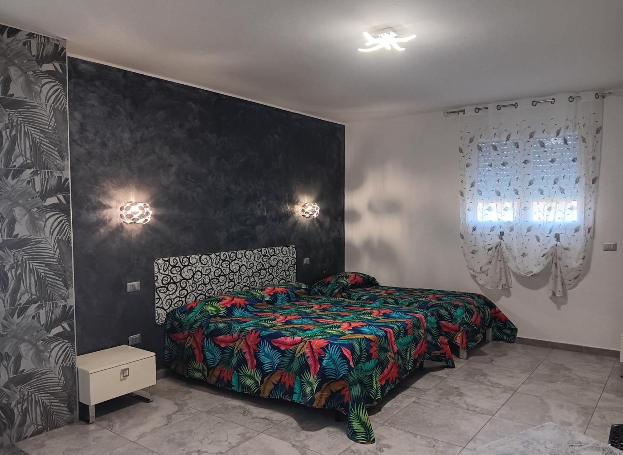 Hotel La Famiglia Tripla à Ca Bianca Extérieur photo