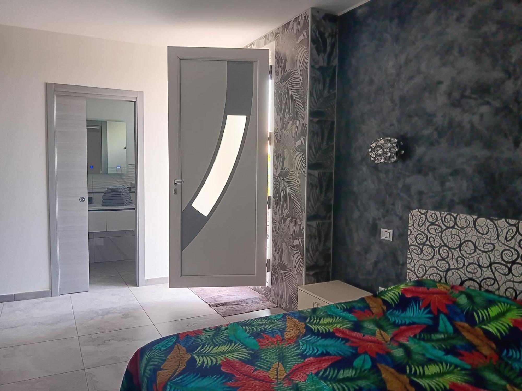 Hotel La Famiglia Tripla à Ca Bianca Extérieur photo